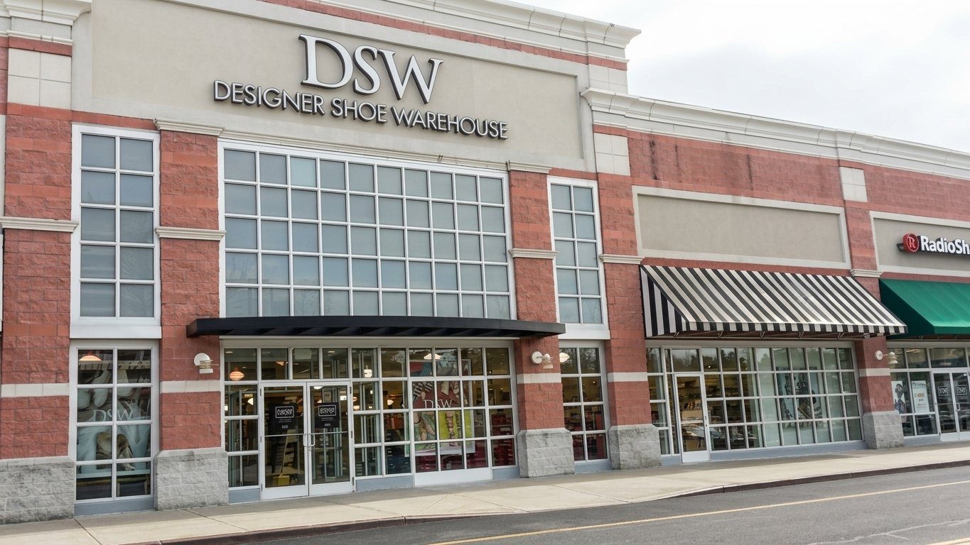 DSW storefront, Yonkers, NY